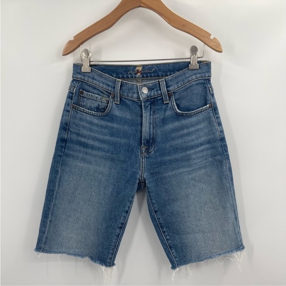 7th For All Mankind High Waist Bermuda Short In Desert Oasis Size 24 - Picture 1 of 5